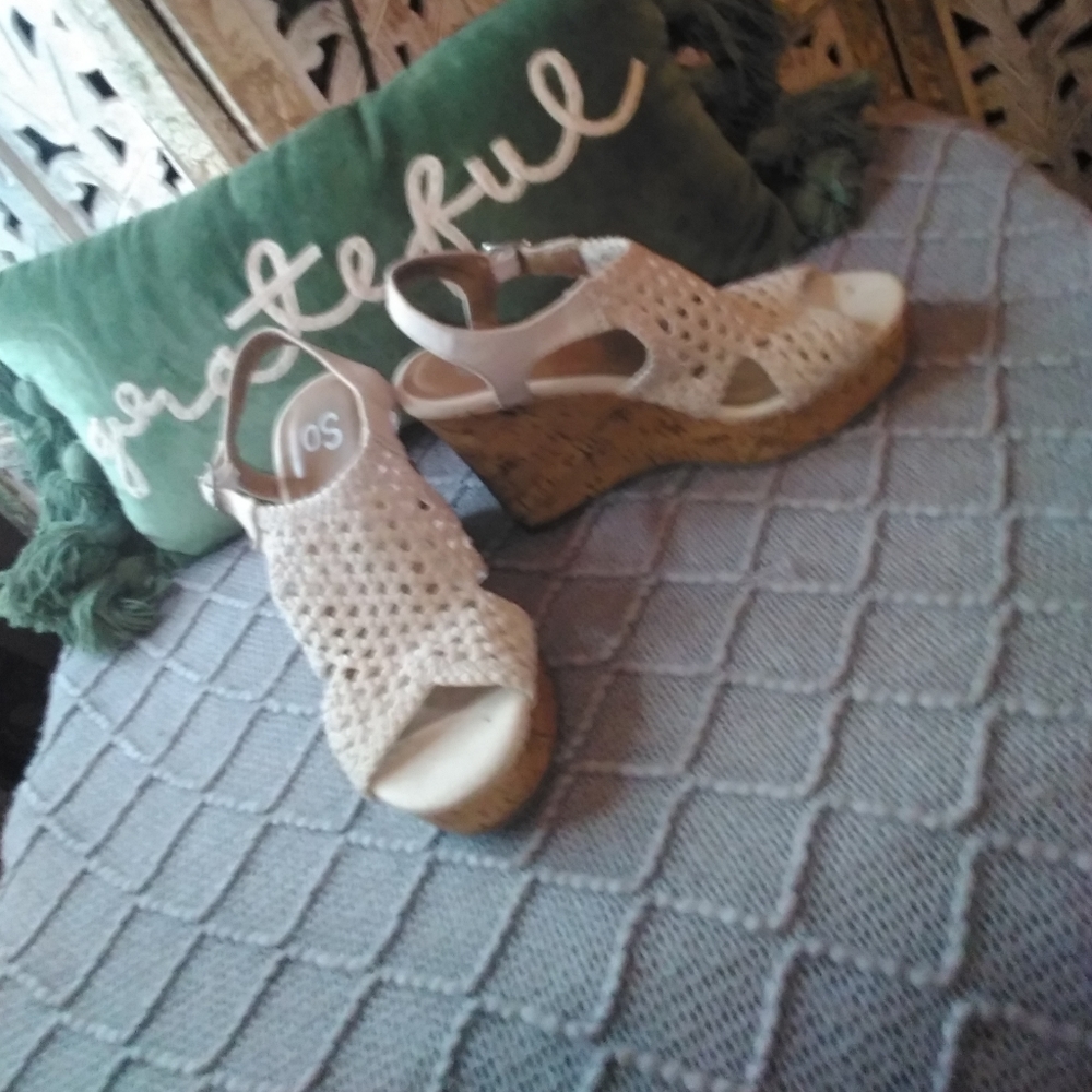 So wedges